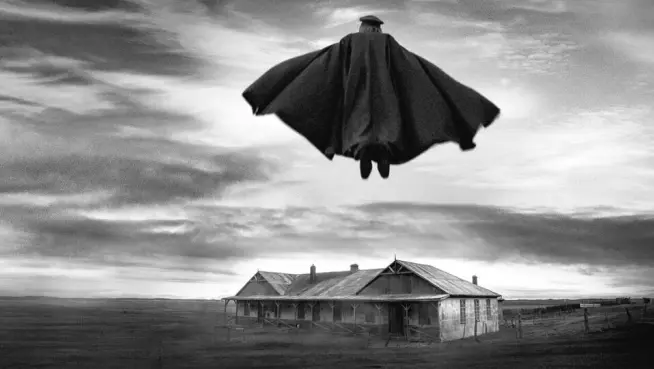 Vampirismo como metáfora en el cine de 'El Conde'